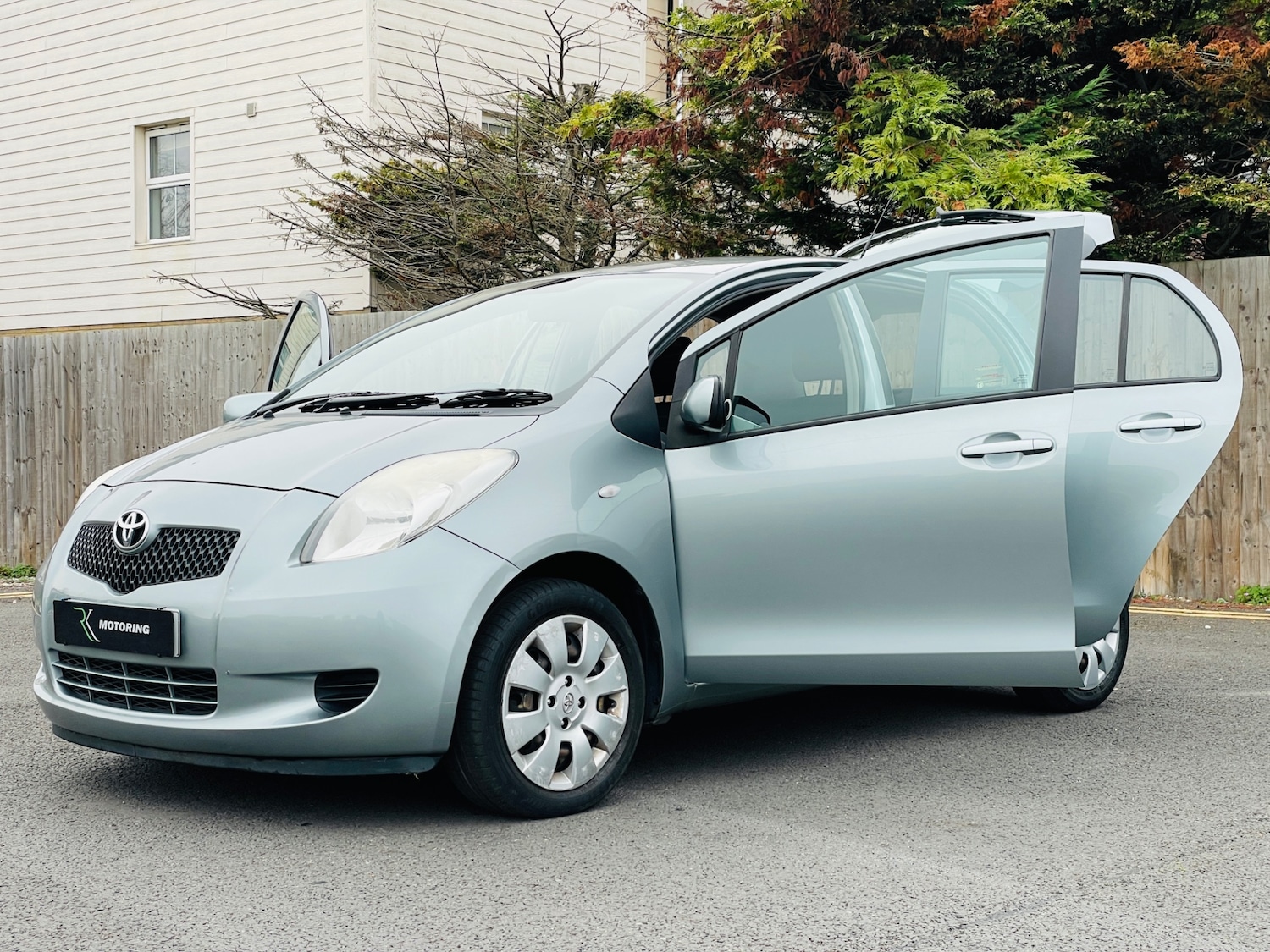 Used Toyota Yaris 2006 for sale - 76958827: Photo 16