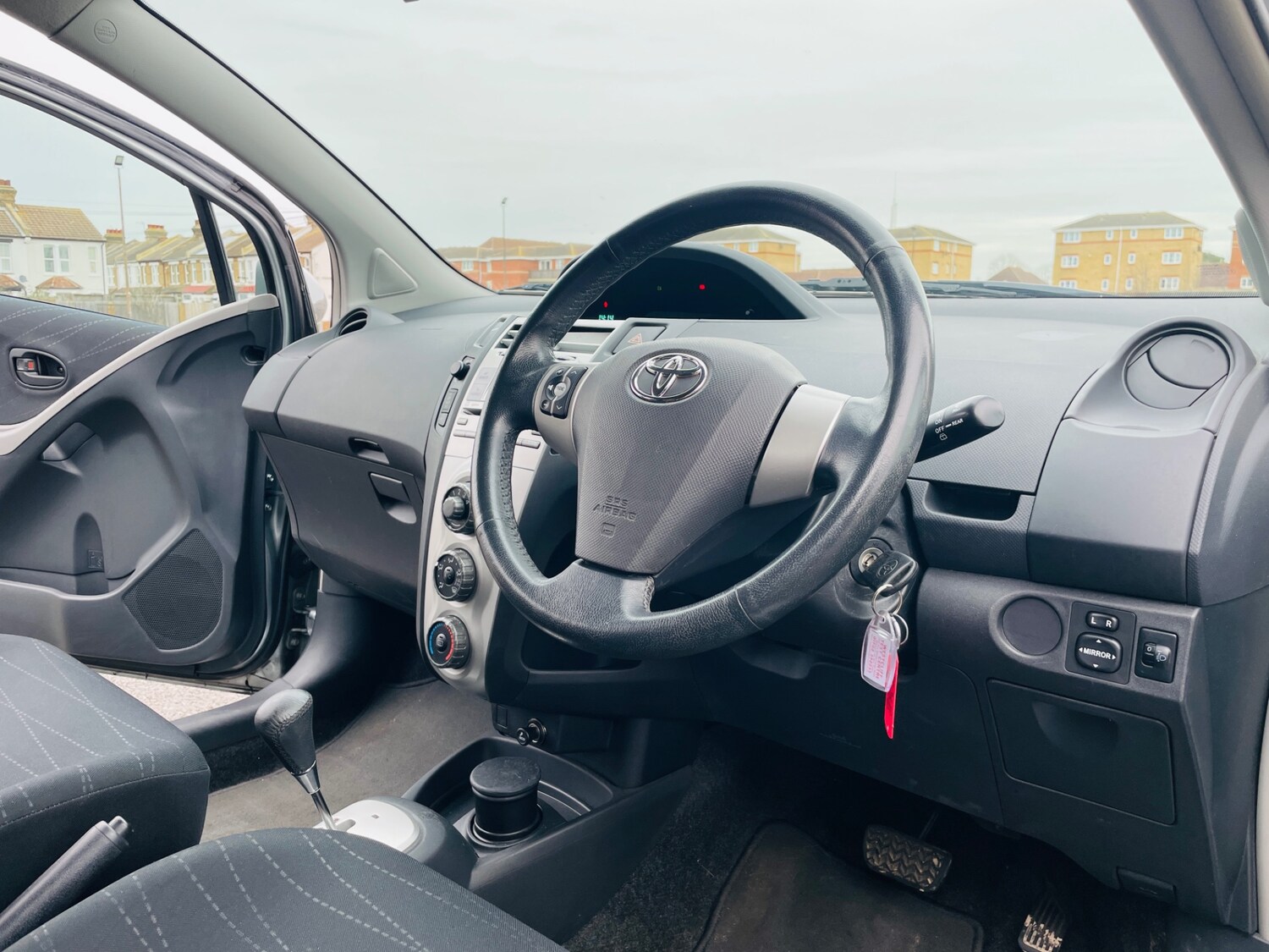 Used Toyota Yaris 2006 for sale - 76958827: Photo 17