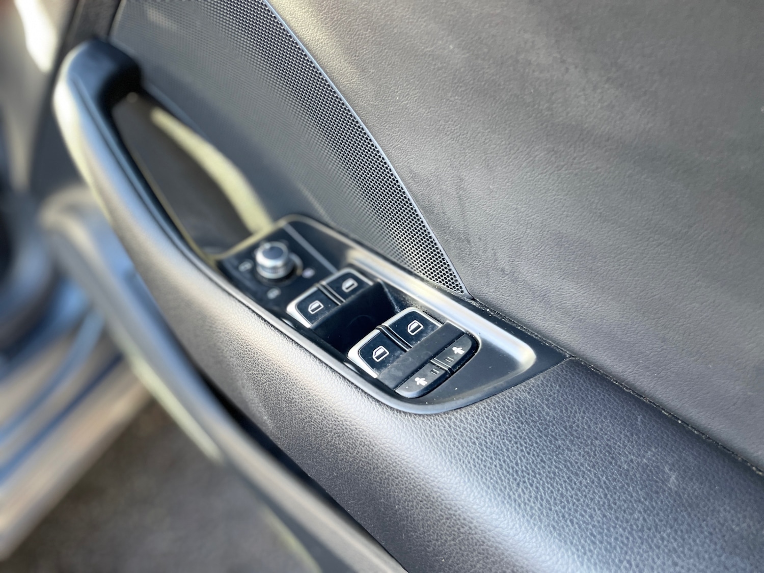 Used Audi A3 2015 for sale - 77065897: Photo 28