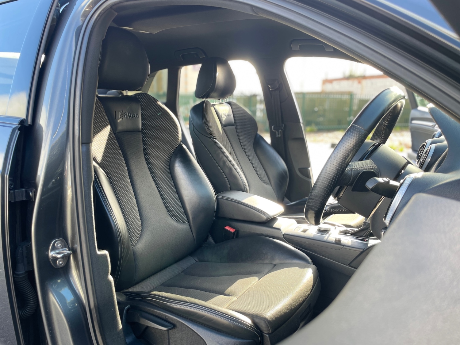 Used Audi A3 2015 for sale - 77065897: Photo 29