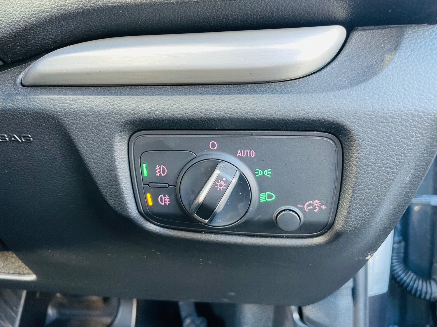 Used Audi A3 2015 for sale - 77065897: Photo 39