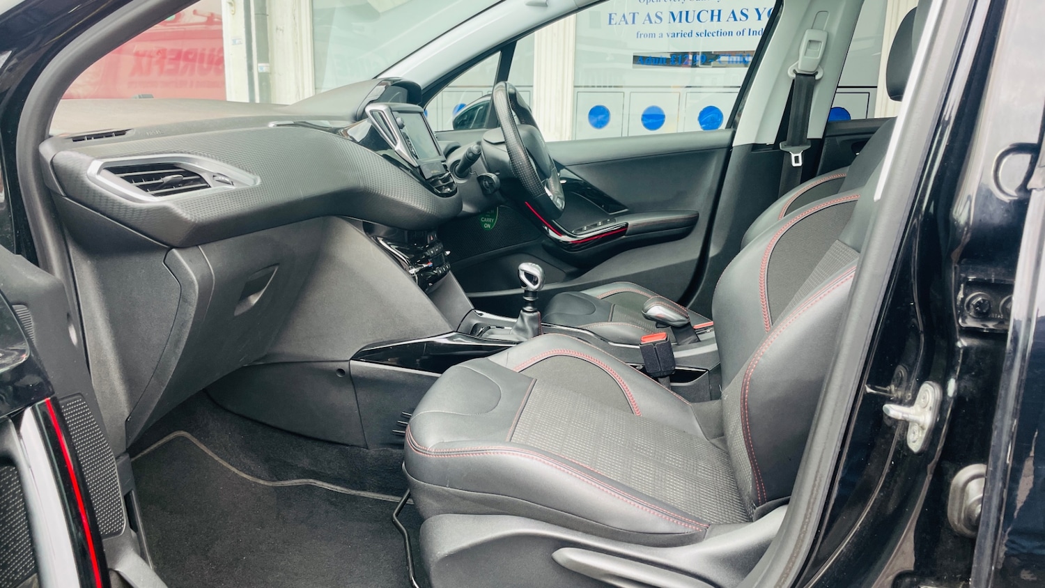 Used Peugeot 2008 2018 for sale - 77452801: Photo 5