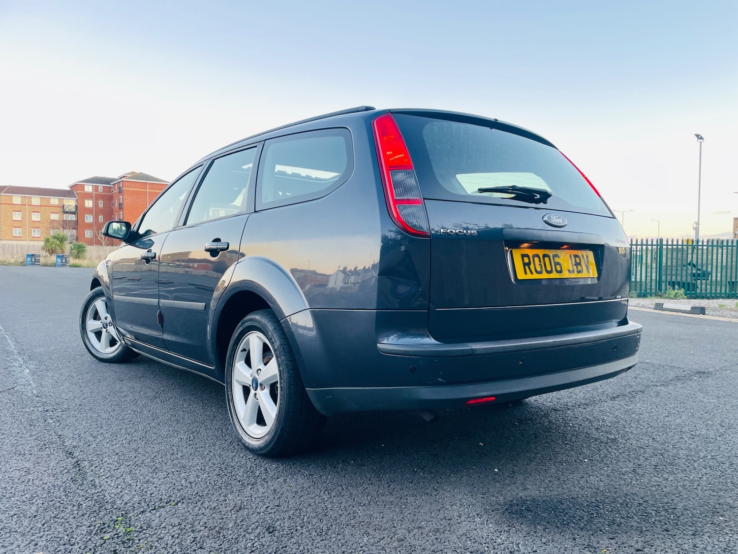 Used Ford Focus 2006 for sale - 76847723: Photo 2