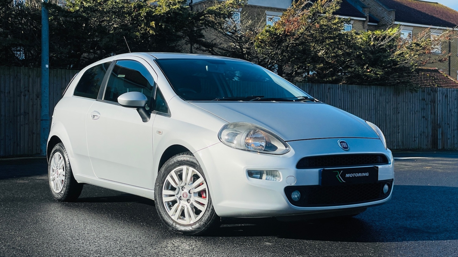 Used Fiat Punto 2013 for sale - 77431330: Photo 1