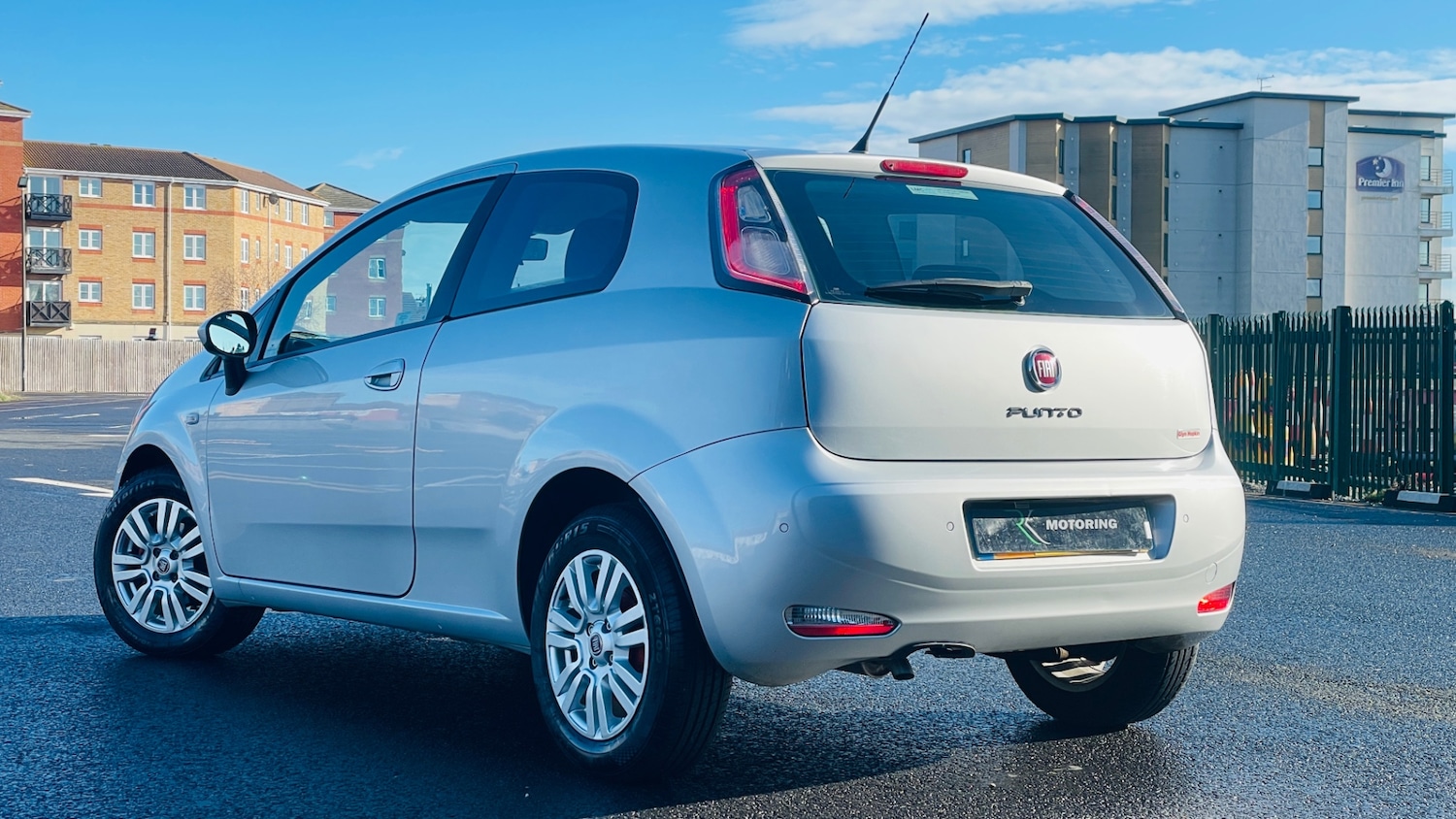 Used Fiat Punto 2013 for sale - 77431330: Photo 2