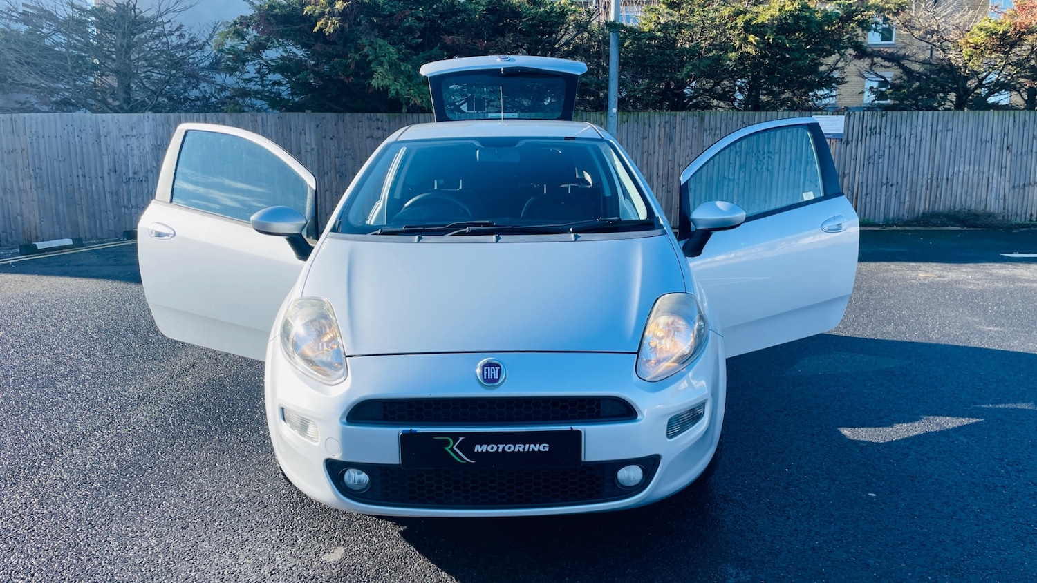 Used Fiat Punto 2013 for sale - 77431330: Photo 20