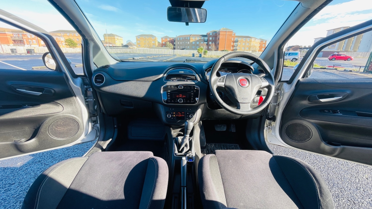 Used Fiat Punto 2013 for sale - 77431330: Photo 23