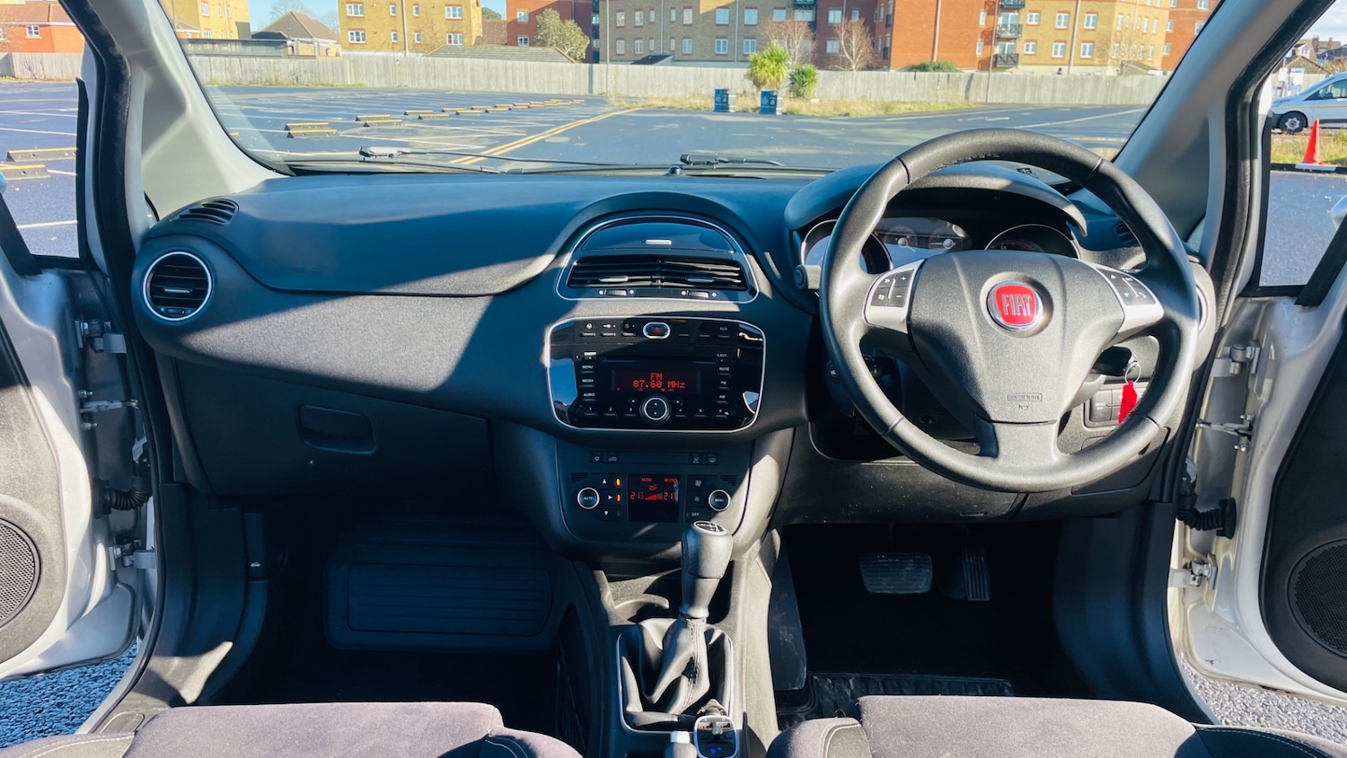 Used Fiat Punto 2013 for sale - 77431330: Photo 24