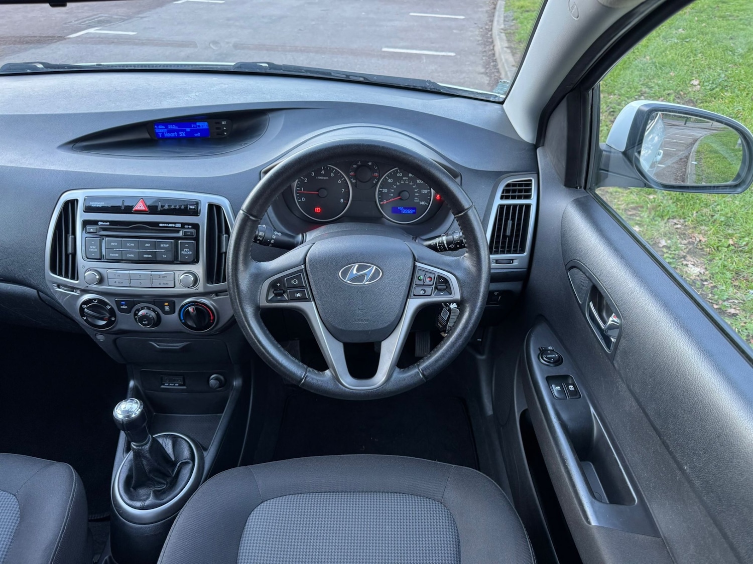 Used Hyundai i20 2014 for sale - 77371738: Photo 12