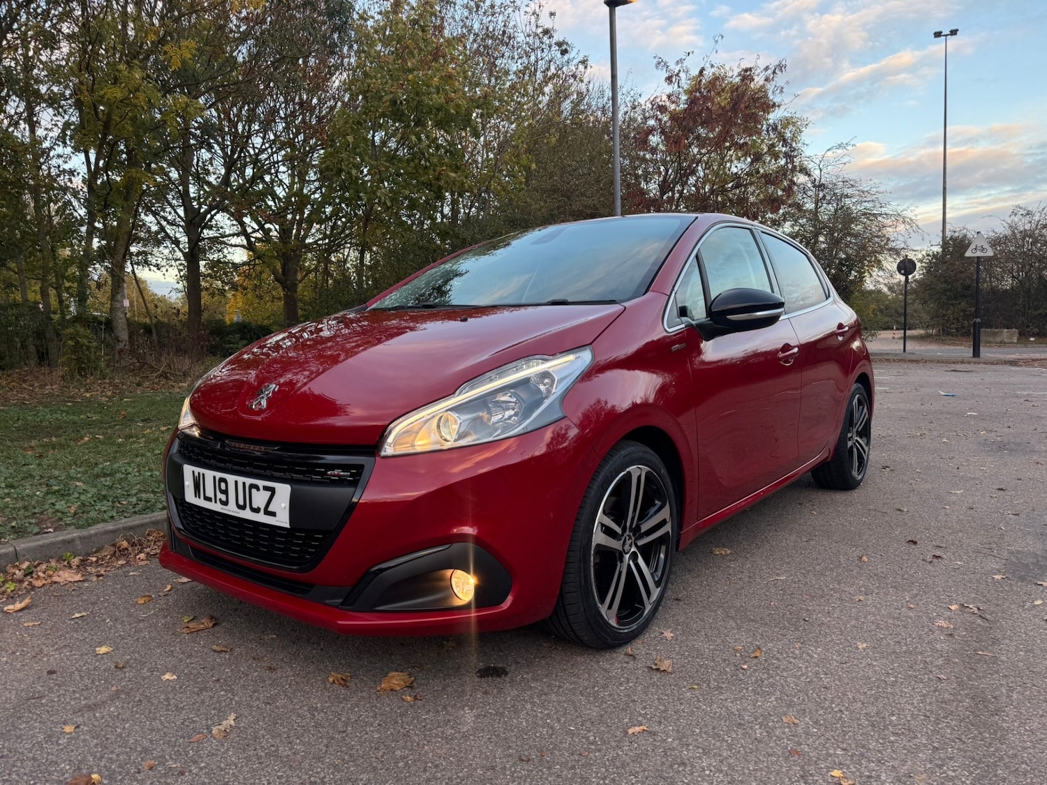 Used Peugeot 208 2019 for sale - 76426708: Photo 3