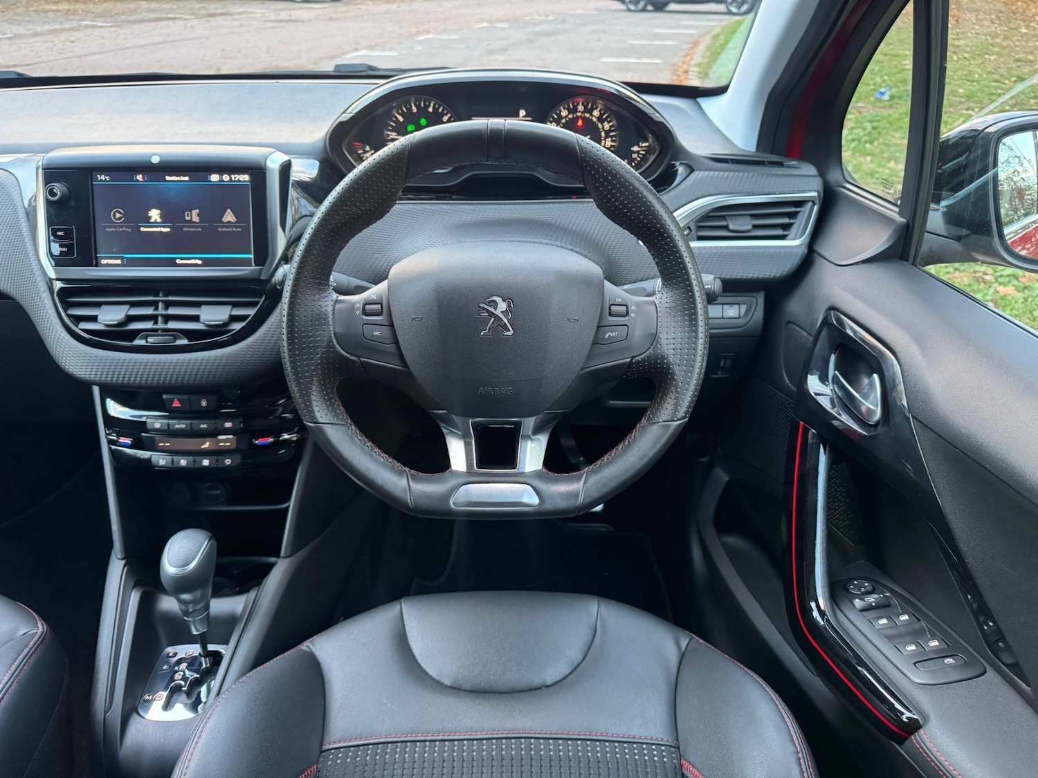 Used Peugeot 208 2019 for sale - 76426708: Photo 9