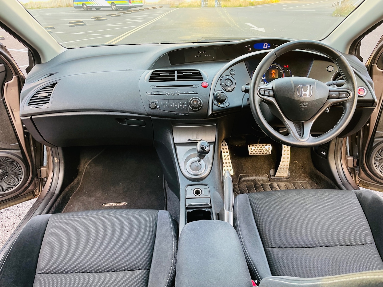 Vehicle 21