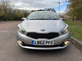 Used Kia Ceed 2012 for sale - 76497372: Photo