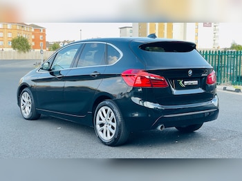 Used BMW 2 Series 2015 for sale - 79519996: Photo