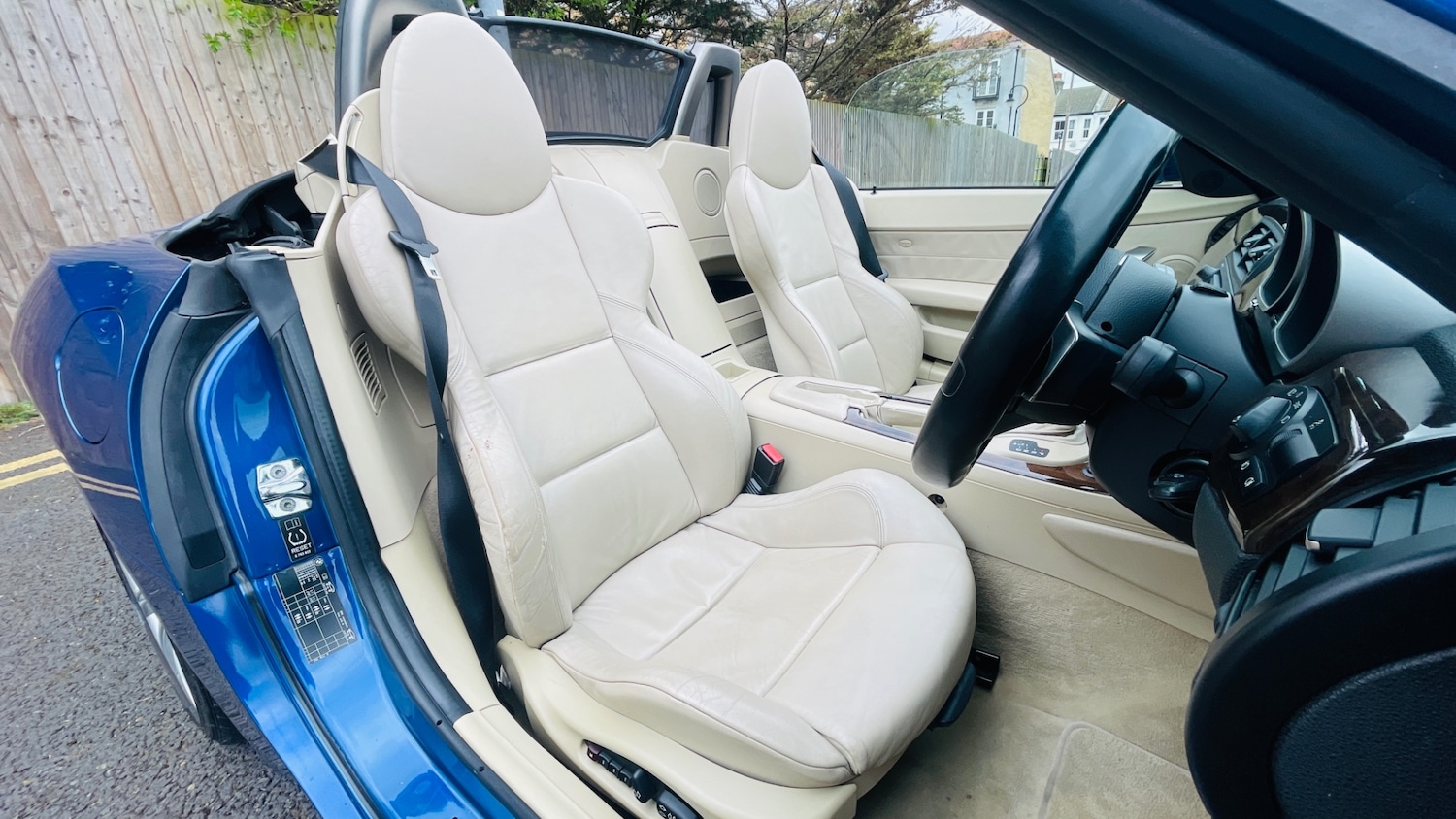 Used BMW Z4 2008 for sale - 77918051: Photo 19