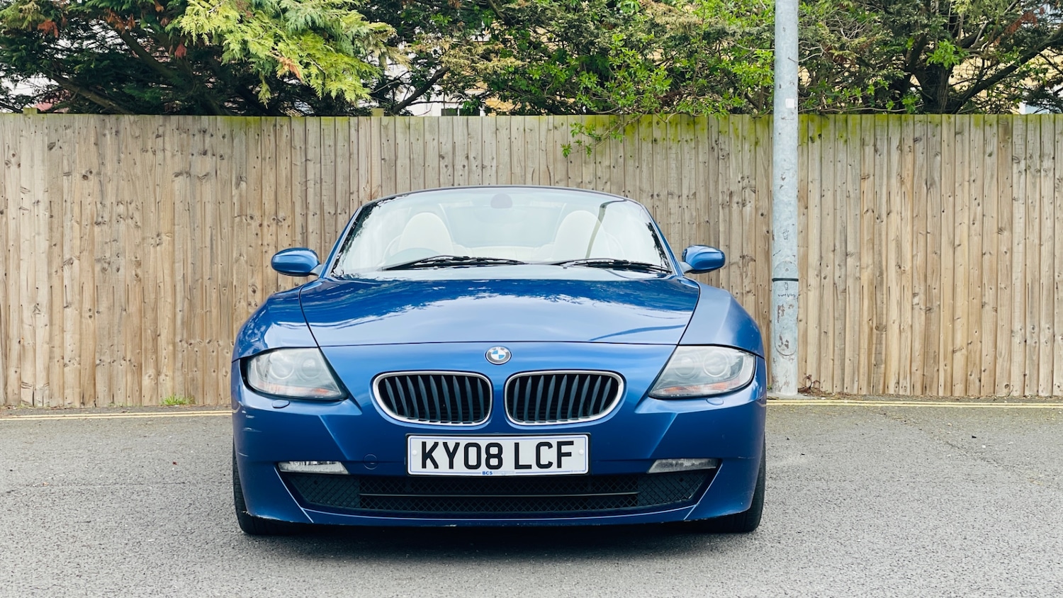 Used BMW Z4 2008 for sale - 77918051: Photo 2