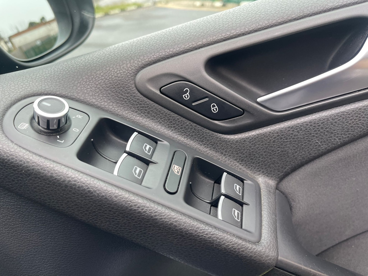 Used Volkswagen Golf 2011 for sale - 77568086: Photo 11