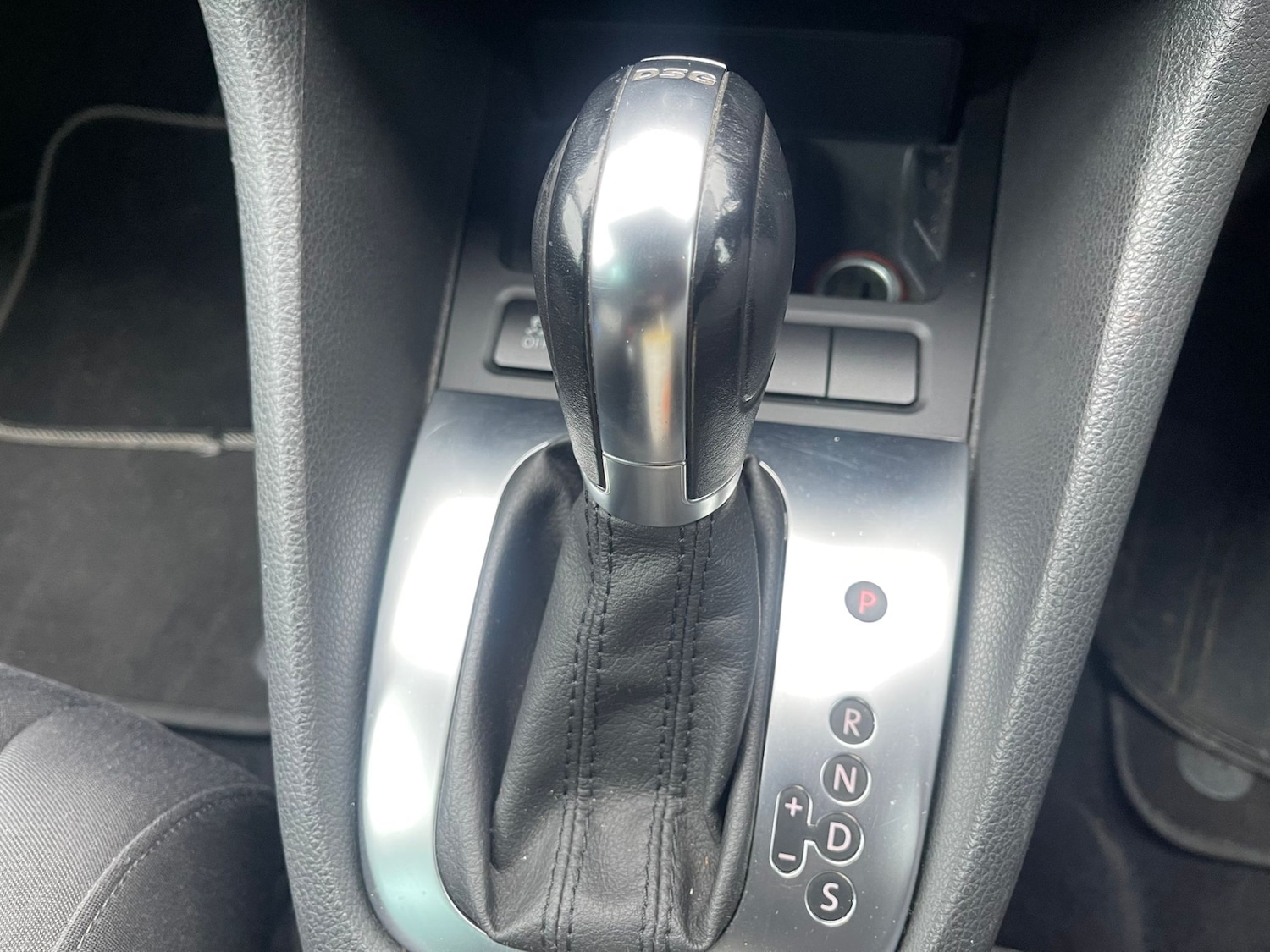 Used Volkswagen Golf 2011 for sale - 77568086: Photo 7