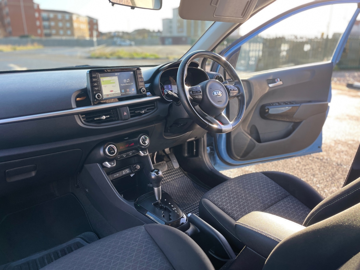 Used Kia Picanto 2019 for sale - 76664317: Photo 31