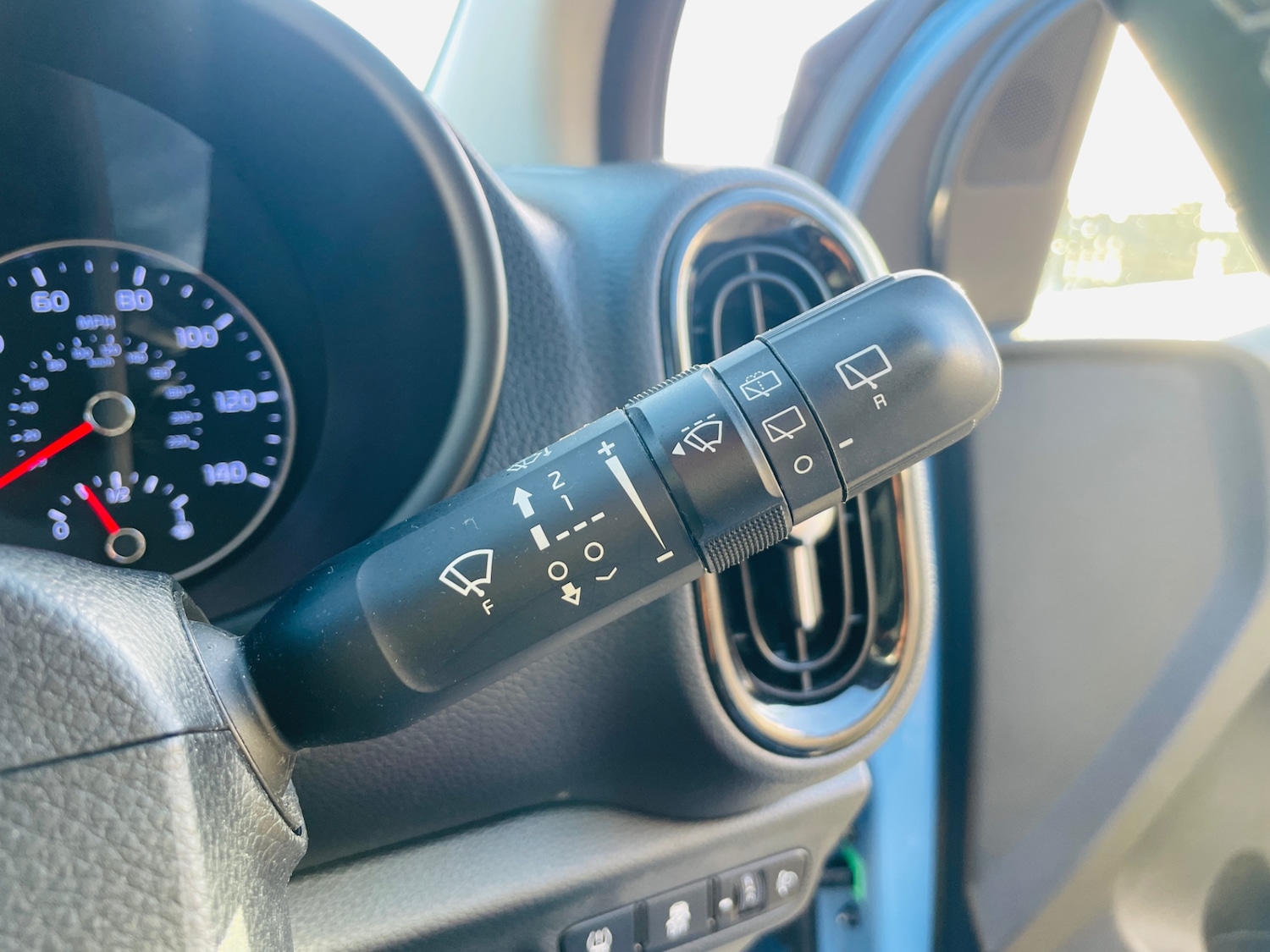 Used Kia Picanto 2019 for sale - 76664317: Photo 38