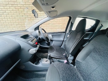 Used Peugeot 107 2009 for sale - 76173483: Photo 2
