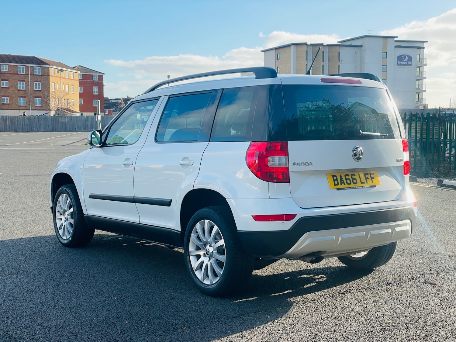 Used Skoda Yeti 2017 for sale - 77045696: Photo 14