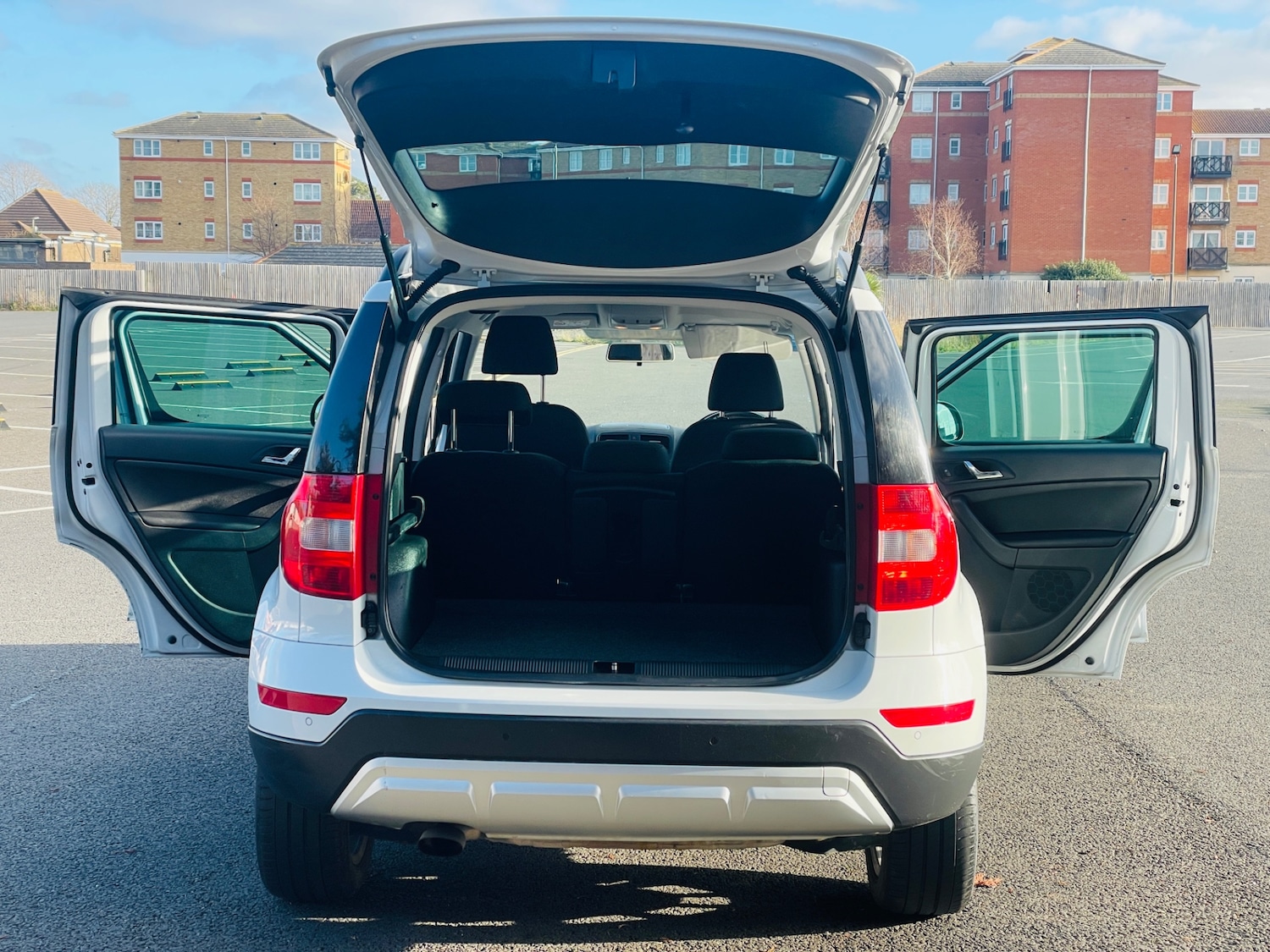 Used Skoda Yeti 2017 for sale - 77045696: Photo 22