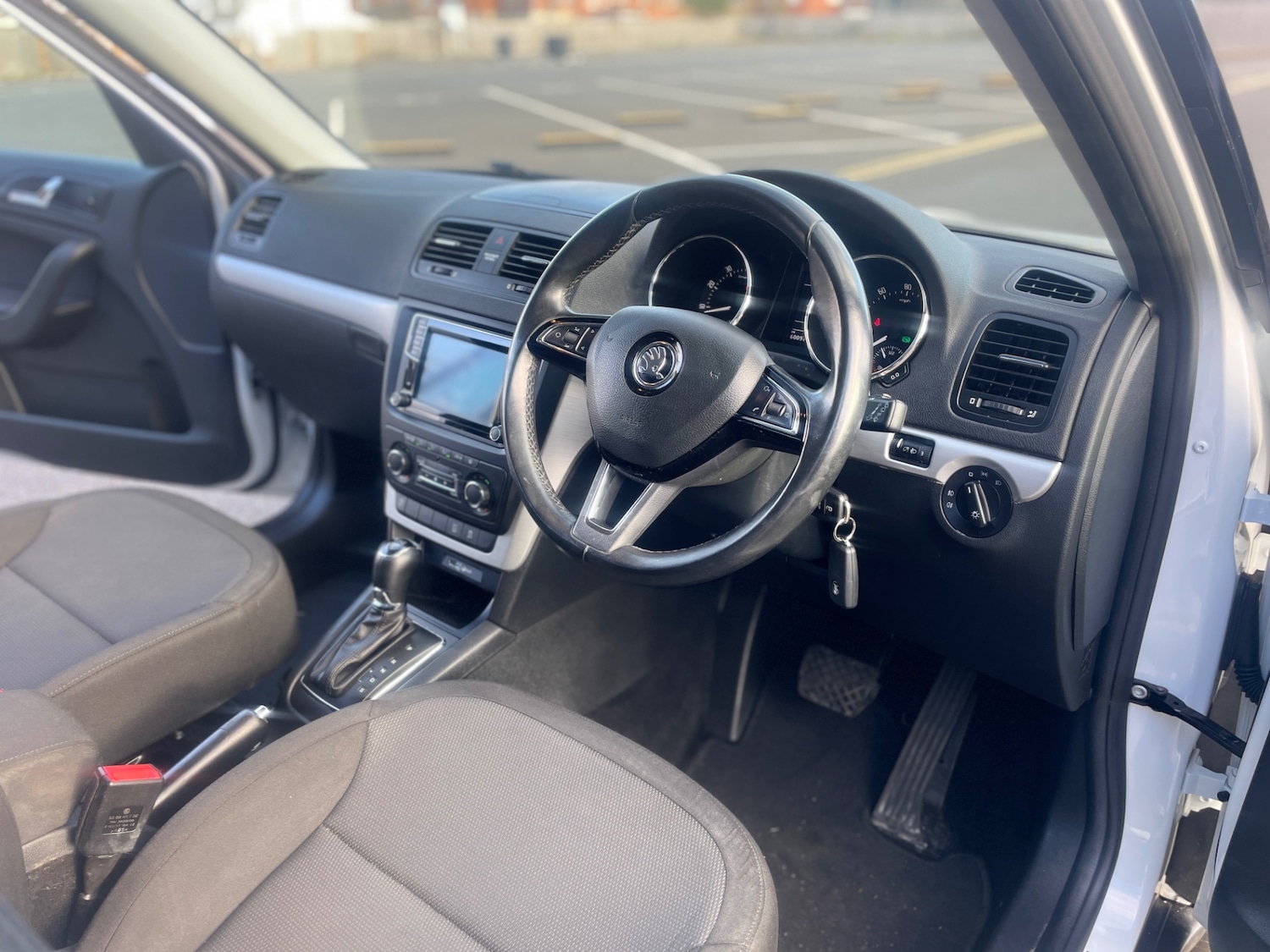 Used Skoda Yeti 2017 for sale - 77045696: Photo 25