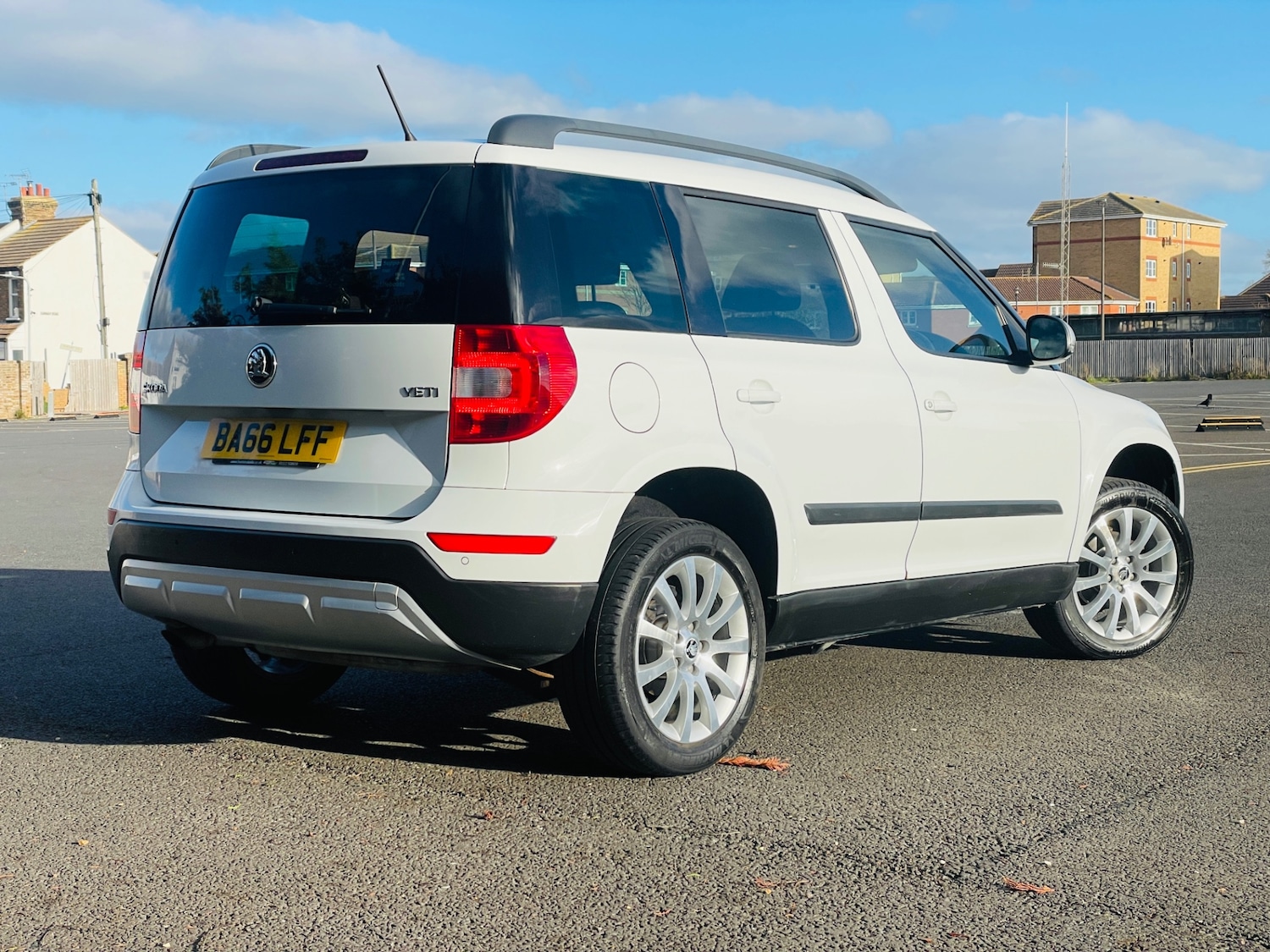 Used Skoda Yeti 2017 for sale - 77045696: Photo 4