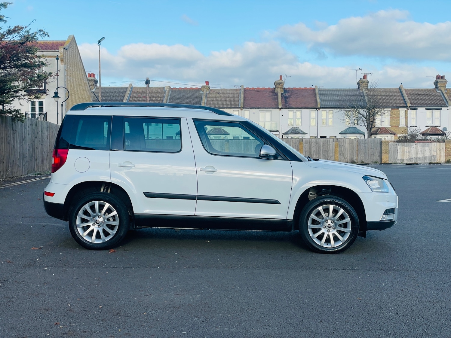 Used Skoda Yeti 2017 for sale - 77045696: Photo 9