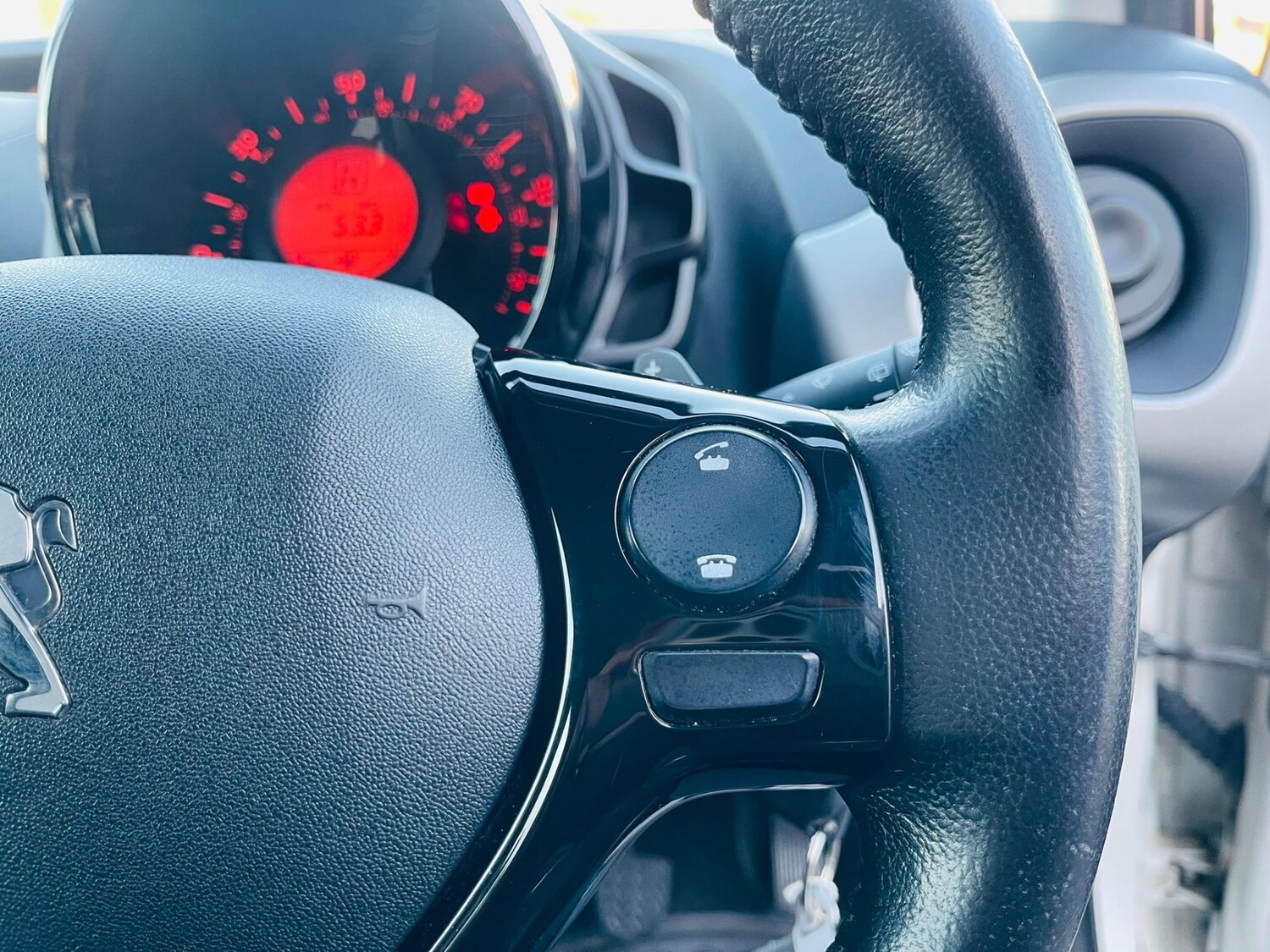 Used Peugeot 108 2017 for sale - 77938440: Photo 18