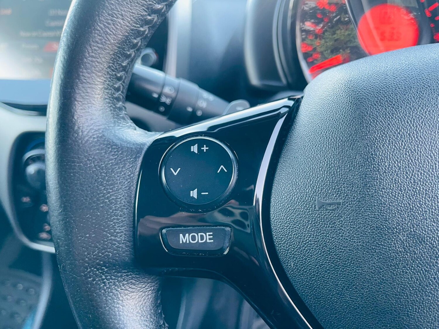 Used Peugeot 108 2017 for sale - 77938440: Photo 20