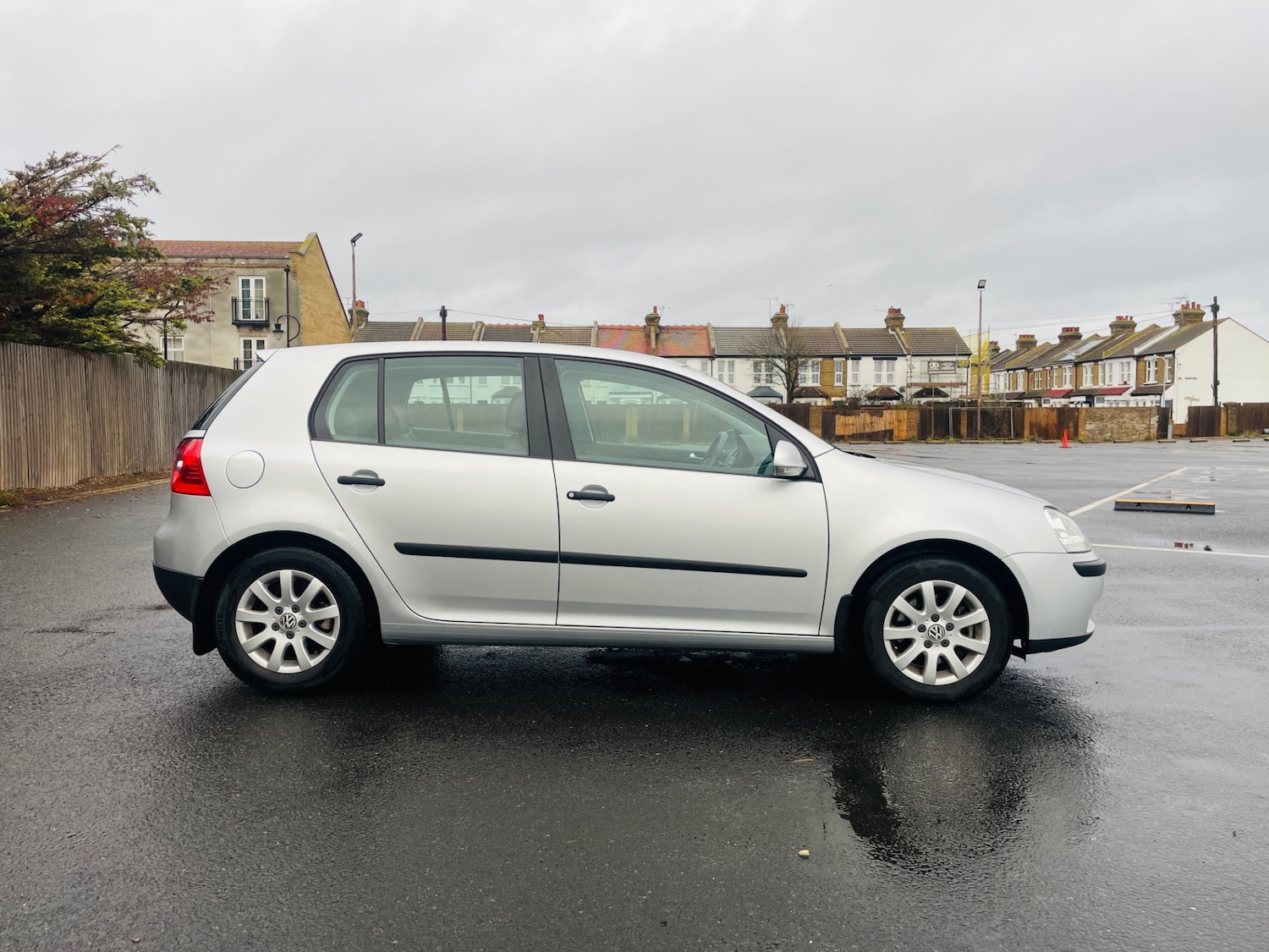 Used Volkswagen Golf 2004 for sale - 76863744: Photo 10
