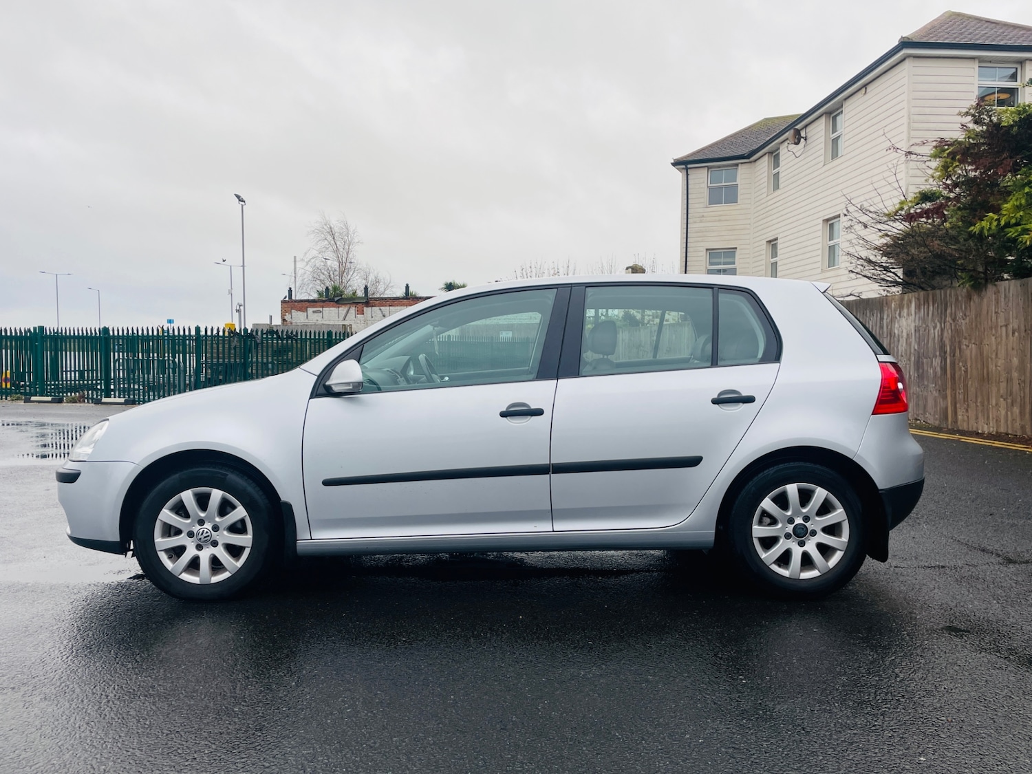 Used Volkswagen Golf 2004 for sale - 76863744: Photo 11