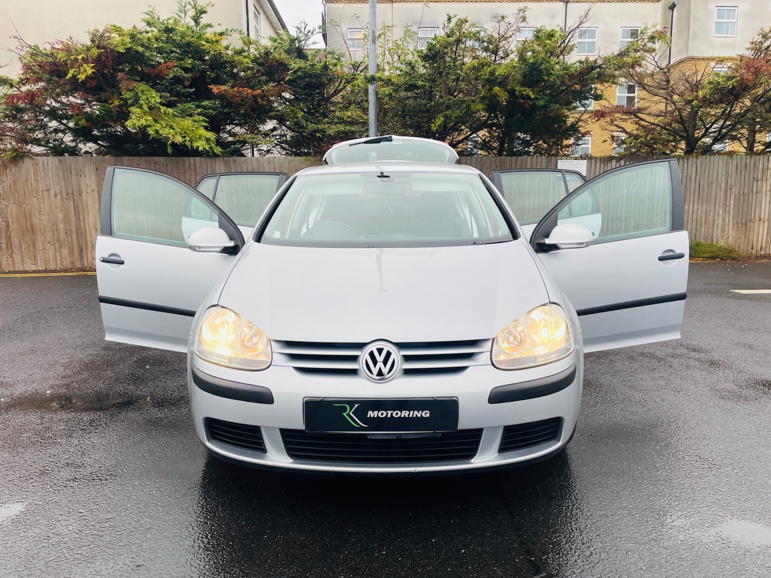 Used Volkswagen Golf 2004 for sale - 76863744: Photo 16