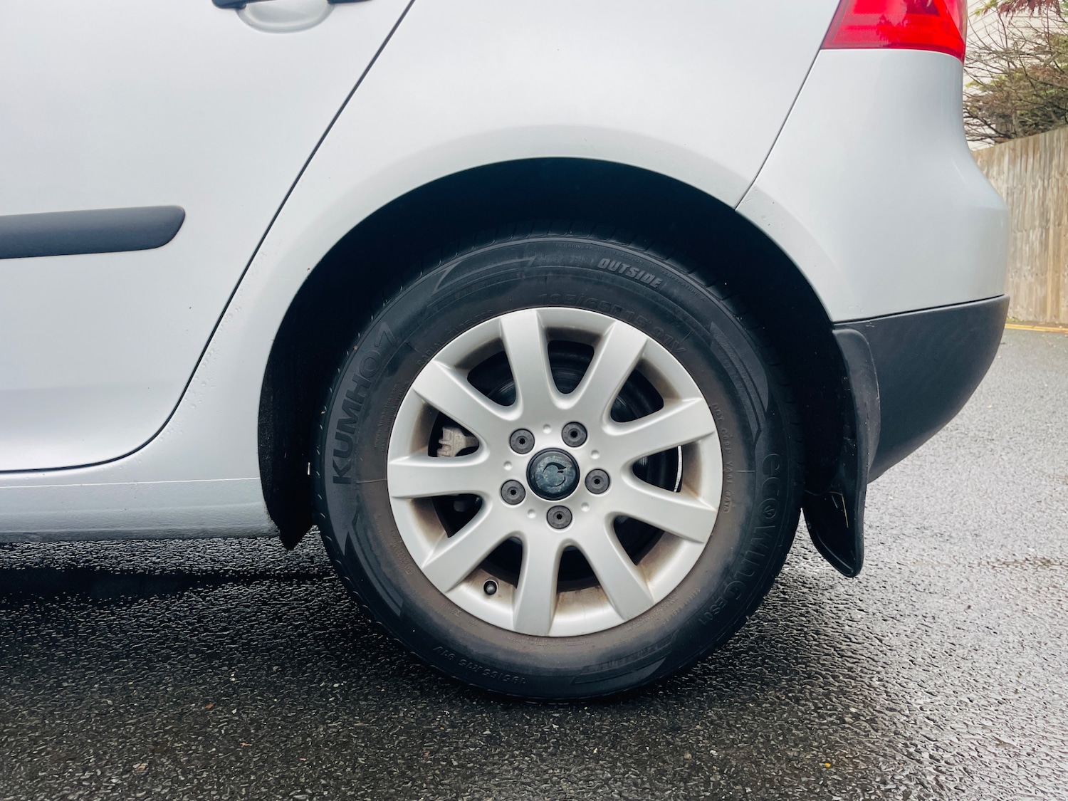 Used Volkswagen Golf 2004 for sale - 76863744: Photo 19