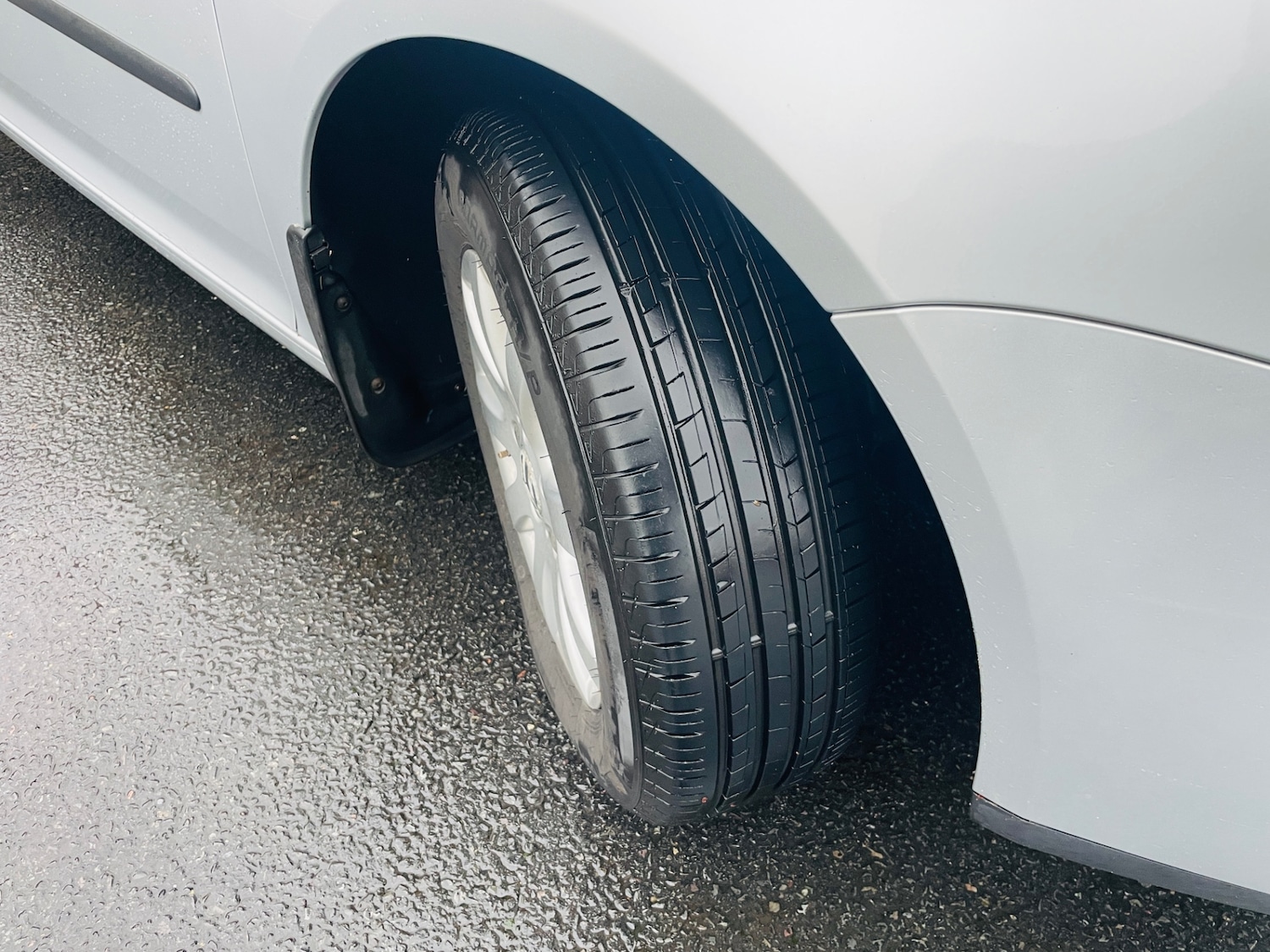 Used Volkswagen Golf 2004 for sale - 76863744: Photo 6