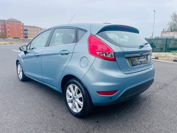 Used Ford Fiesta 2009 for sale - 76225405: Photo 10
