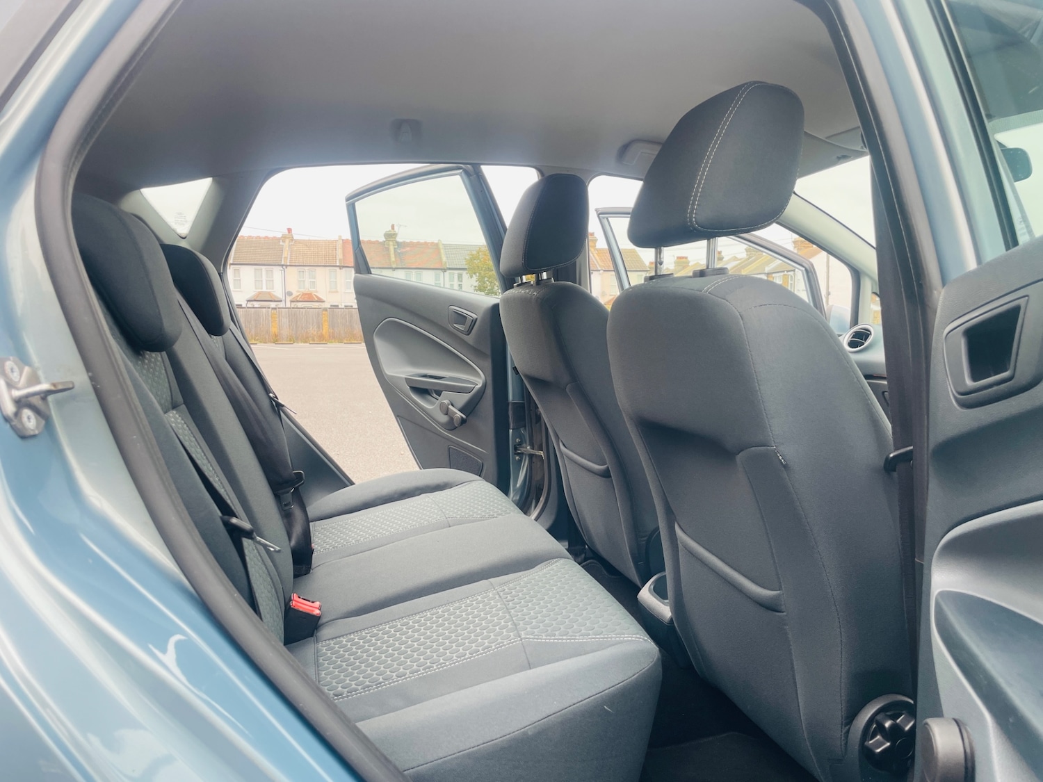 Used Ford Fiesta 2009 for sale - 76225405: Photo 28