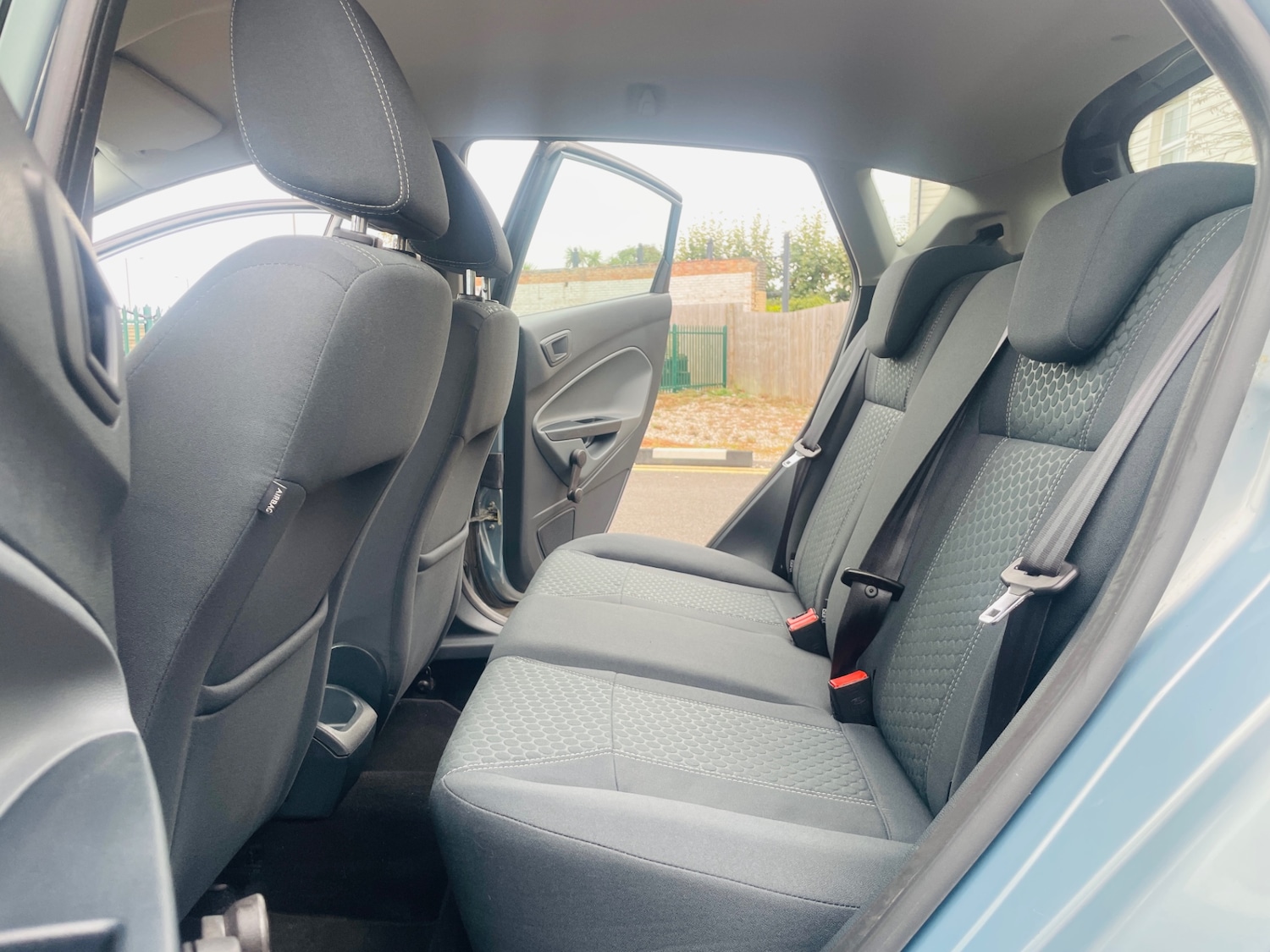 Used Ford Fiesta 2009 for sale - 76225405: Photo 29