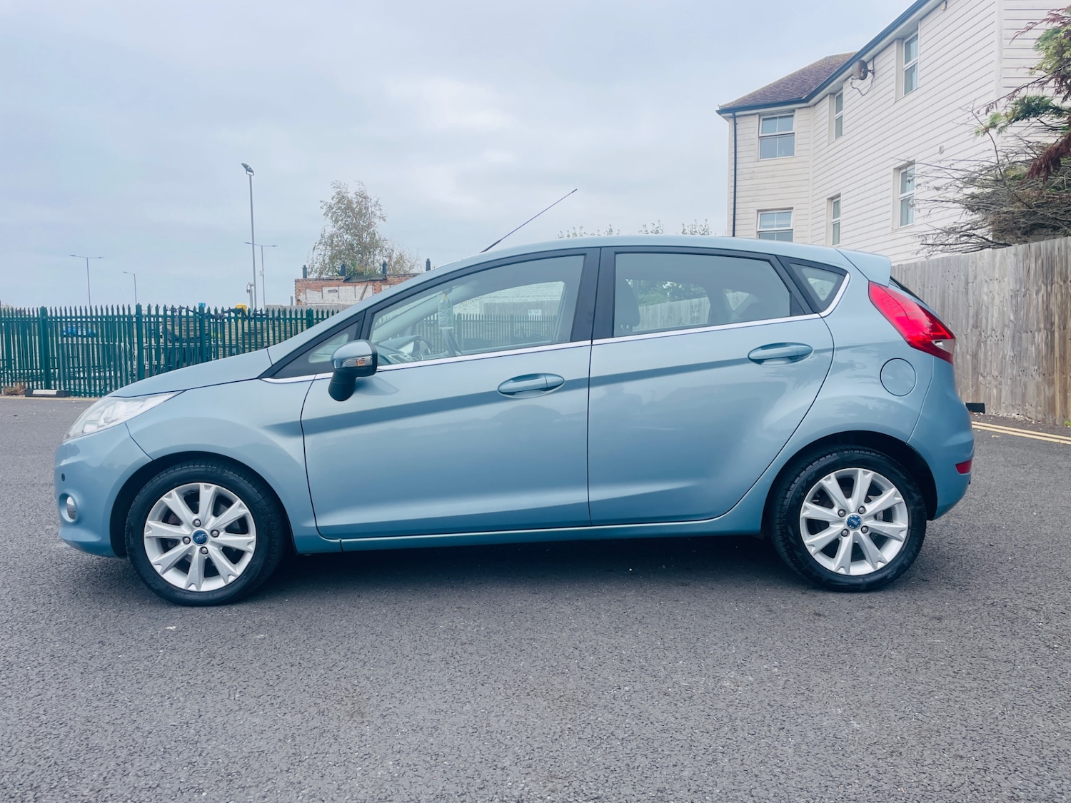 Used Ford Fiesta 2009 for sale - 76225405: Photo 6