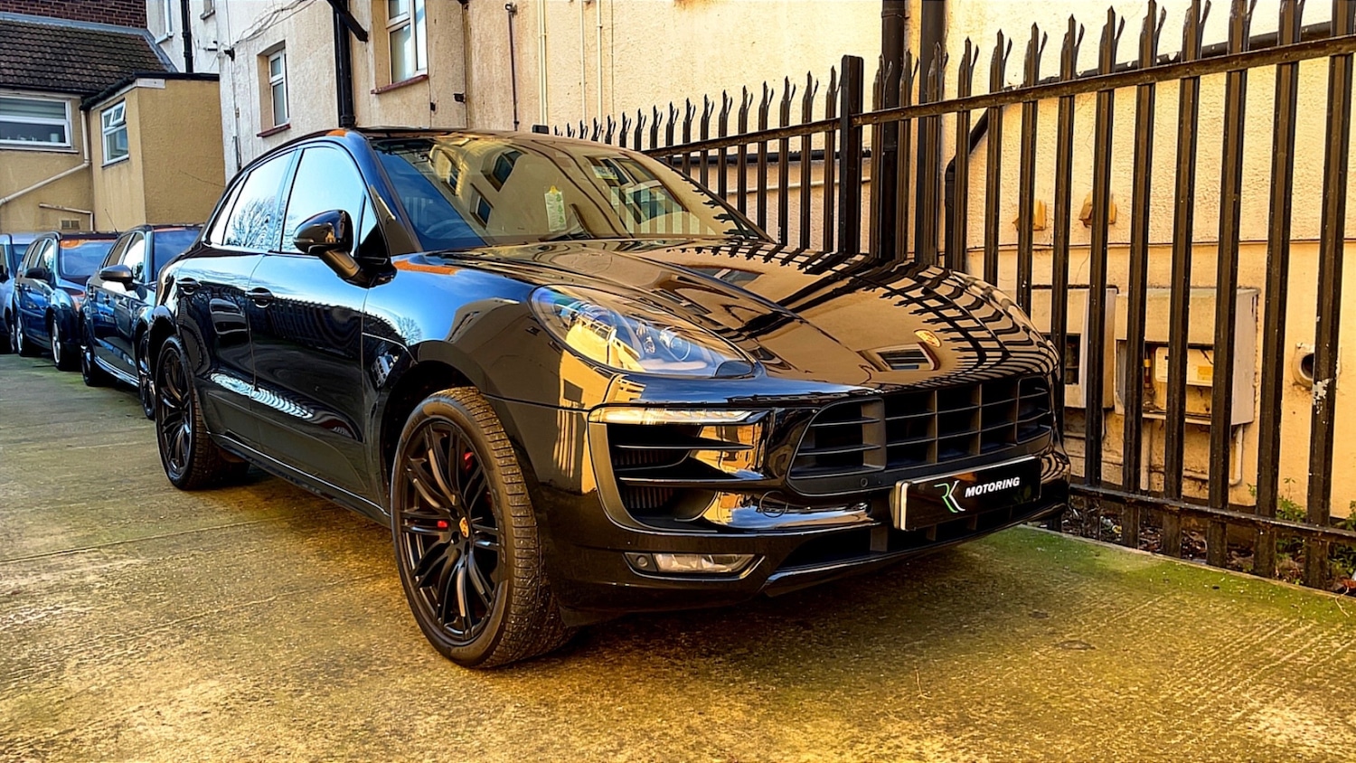 Used Porsche Macan 2018 for sale - 77492822: Photo 1