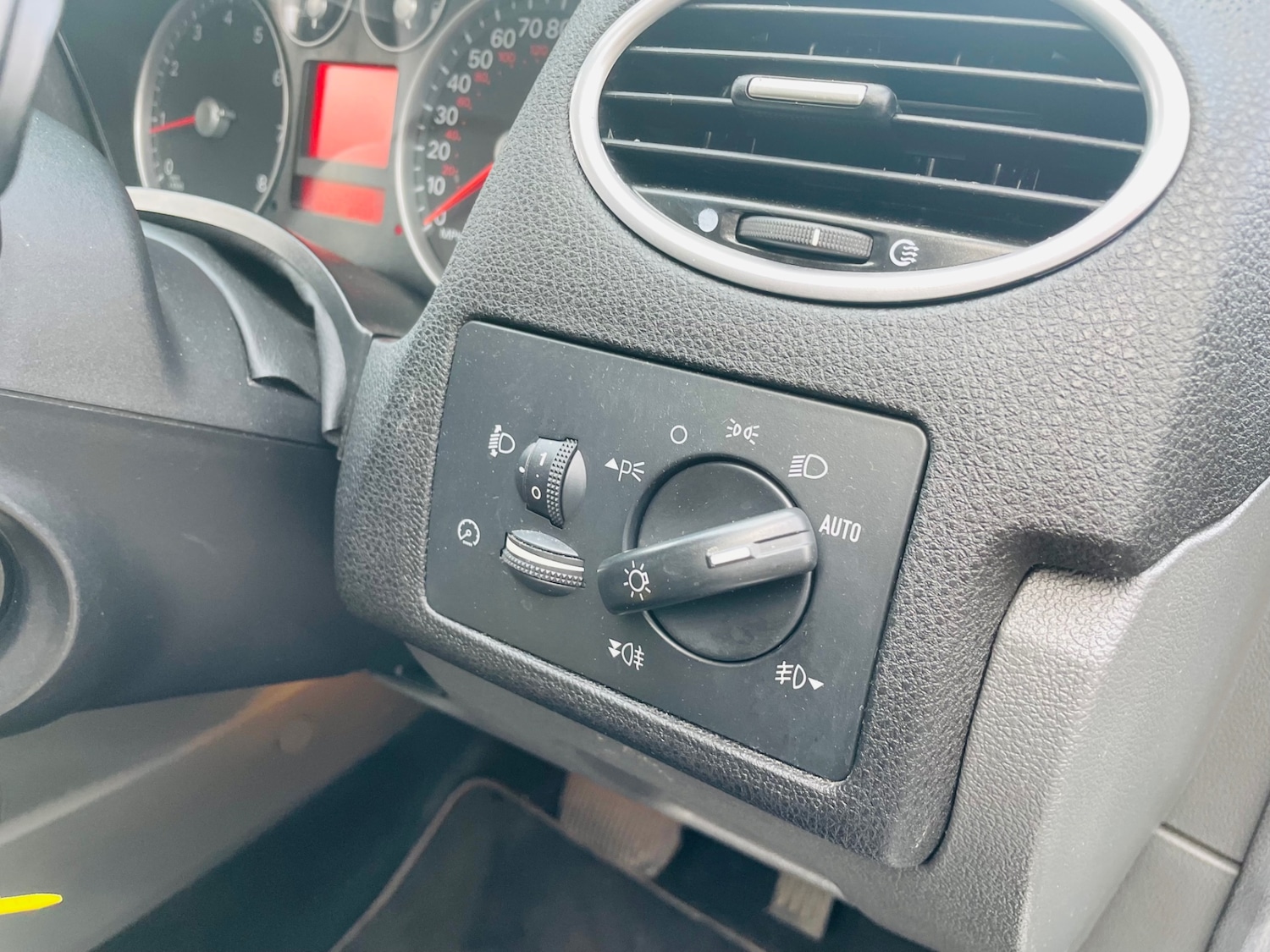 Used Ford Focus 2007 for sale - 76253160: Photo 25