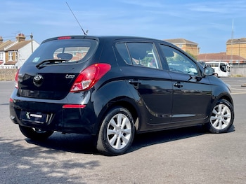 Used Hyundai i20 2014 for sale - 79184839: Photo