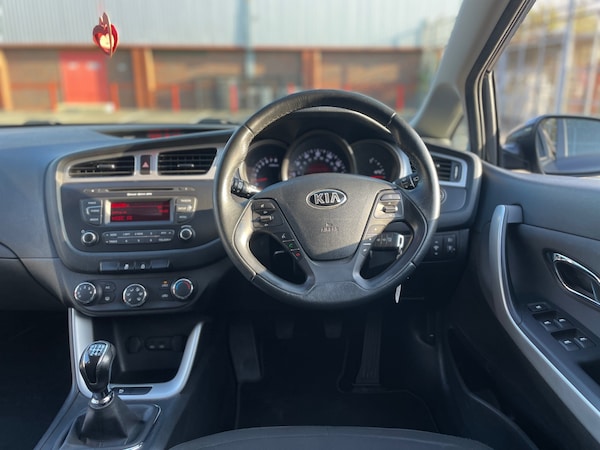 Used Kia Ceed 2015 for sale - 74610388: Photo 46