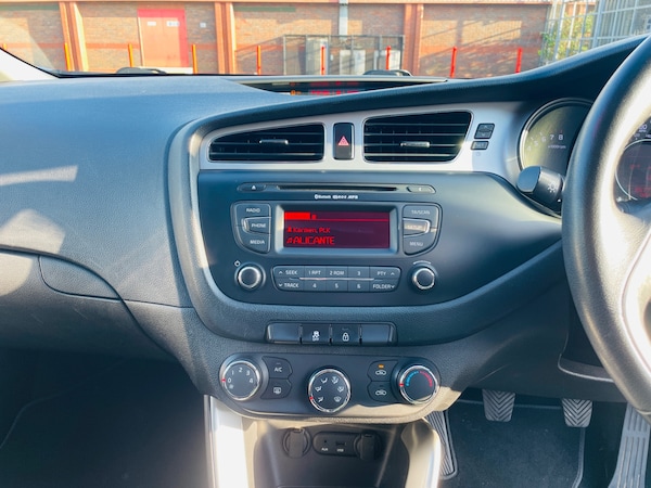 Used Kia Ceed 2015 for sale - 74610388: Photo 55