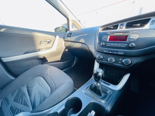 Used Kia Ceed 2015 for sale - 74610388: Photo 60