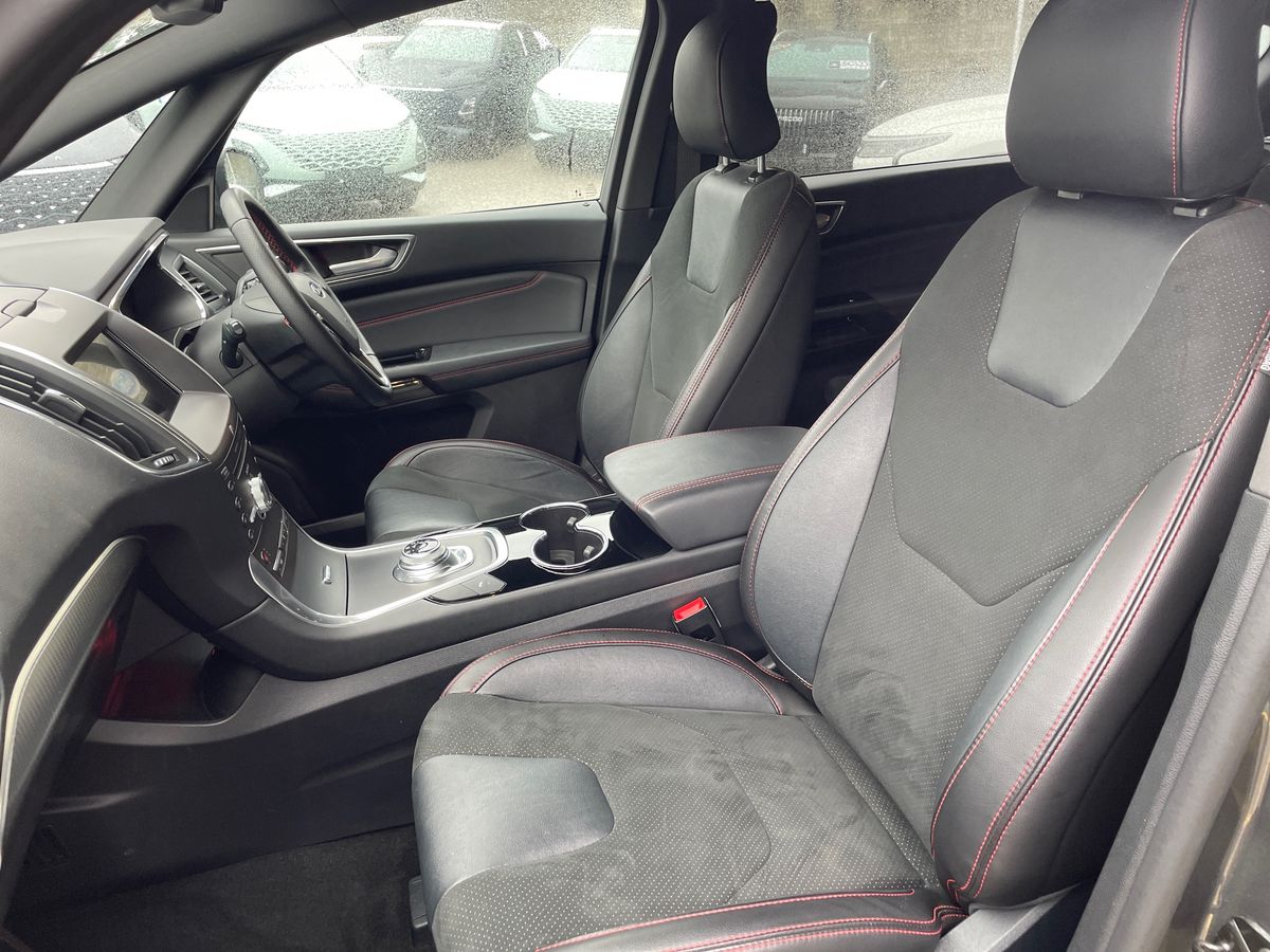 Used Ford S-Max 2023 for sale - 76869668: Photo 41