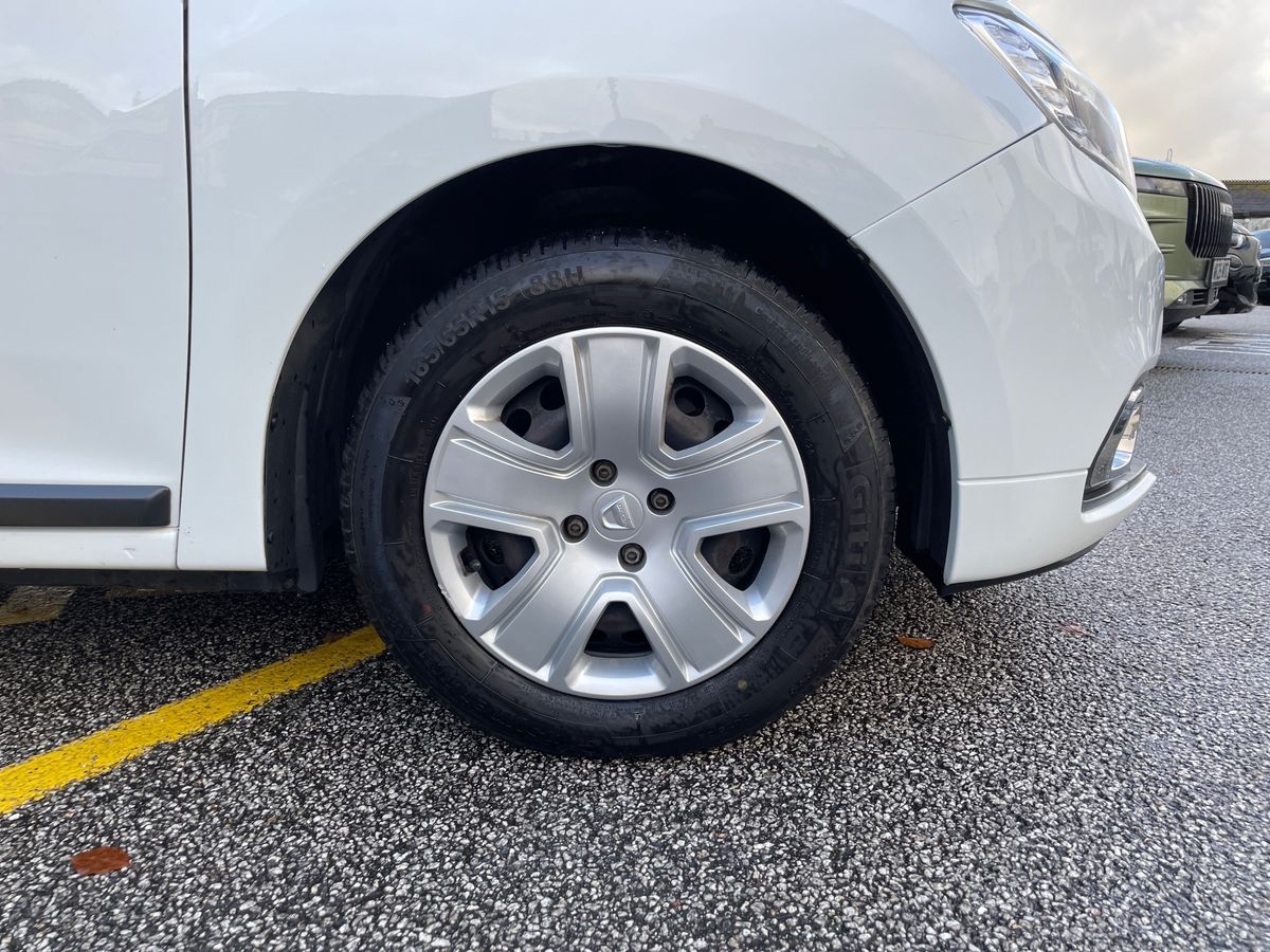 Used Dacia Logan MCV 2019 for sale - 76602913: Photo 11