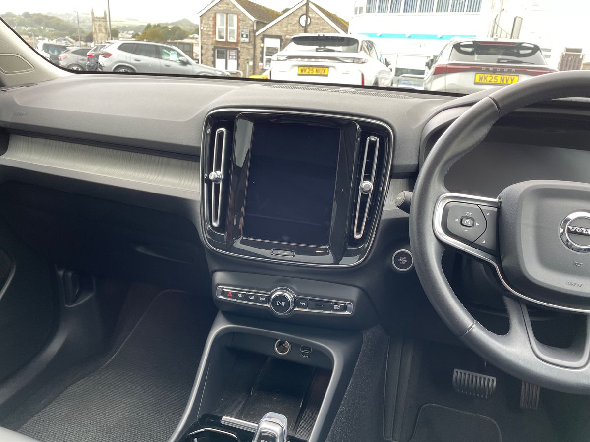Used Volvo XC40 2021 for sale - 76095981: Photo 38